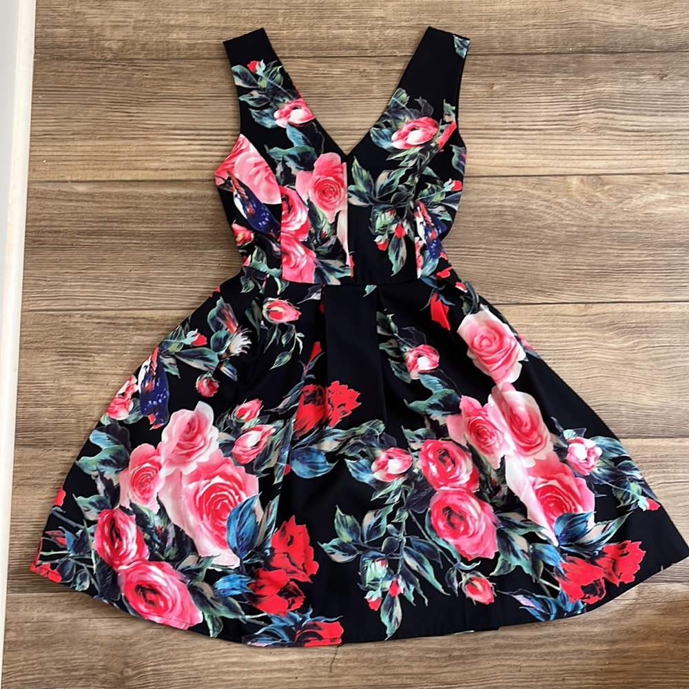 Floral Cocktail Dress with Bow Tie in Back and Pleated Skirt